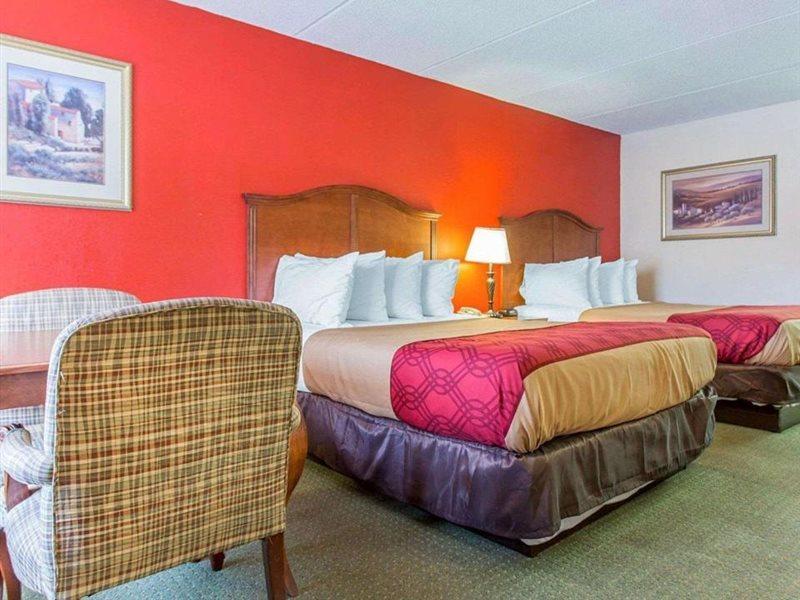 Econo Lodge Inn & Suites Griffin Exterior foto