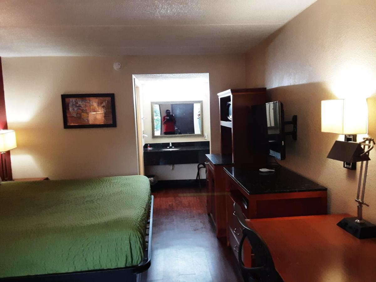 Econo Lodge Inn & Suites Griffin Exterior foto