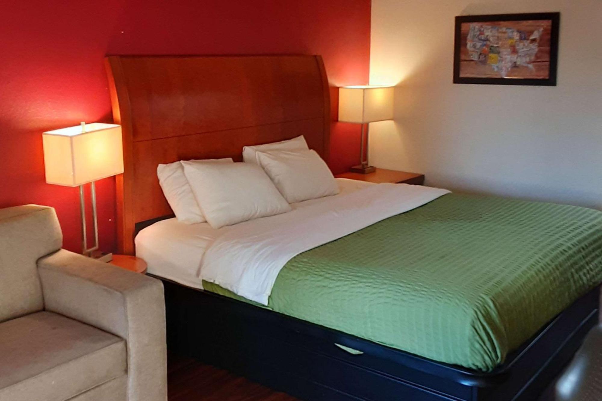 Econo Lodge Inn & Suites Griffin Exterior foto