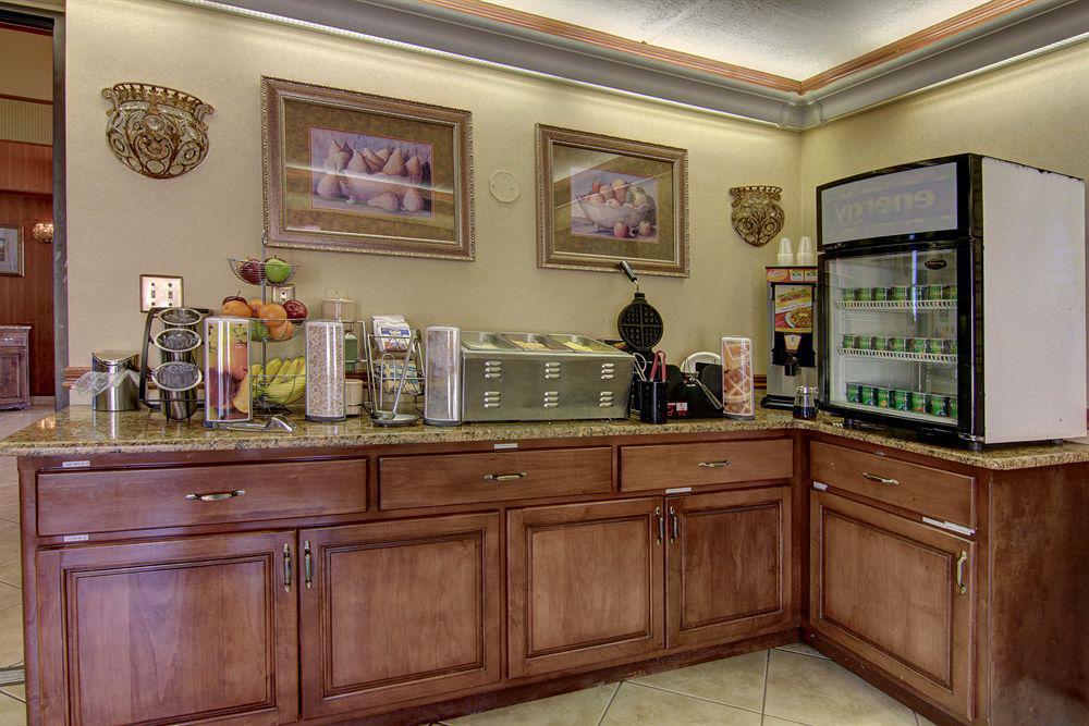 Econo Lodge Inn & Suites Griffin Restaurante foto